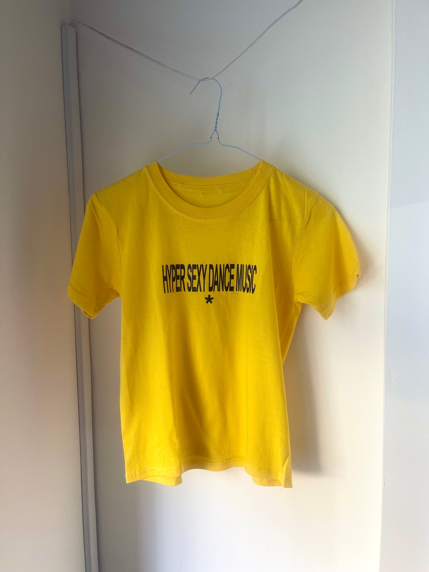 Hyper Sexy Dance Music yellow baby tee XS